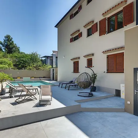 Authentic Apartament Pula