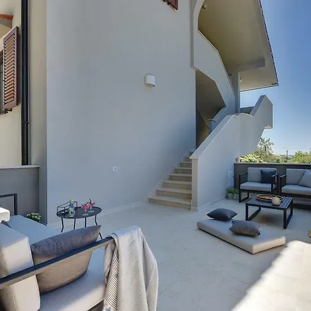 Authentic Апартаменты Пула